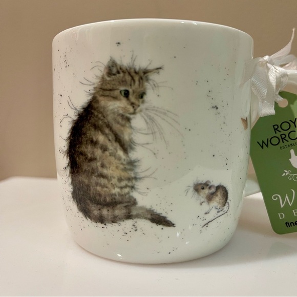 NWT Royal Worcester ~ Wrendale Designs ~ Cat & Mouse Bone China Mug - Picture 4 of 15
